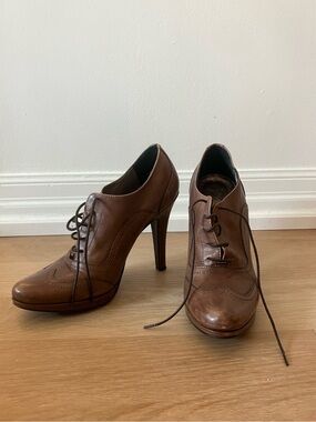 Marella Brown Leather Lace-Up High Heel Oxfords - Women's Dress Shoes Size 37